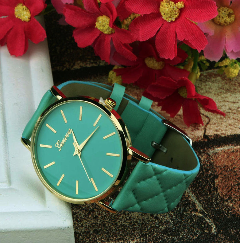 Analog quartz hot sale wrist watch