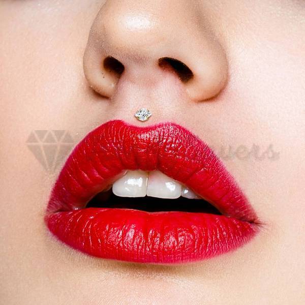 Real diamond deals lip stud